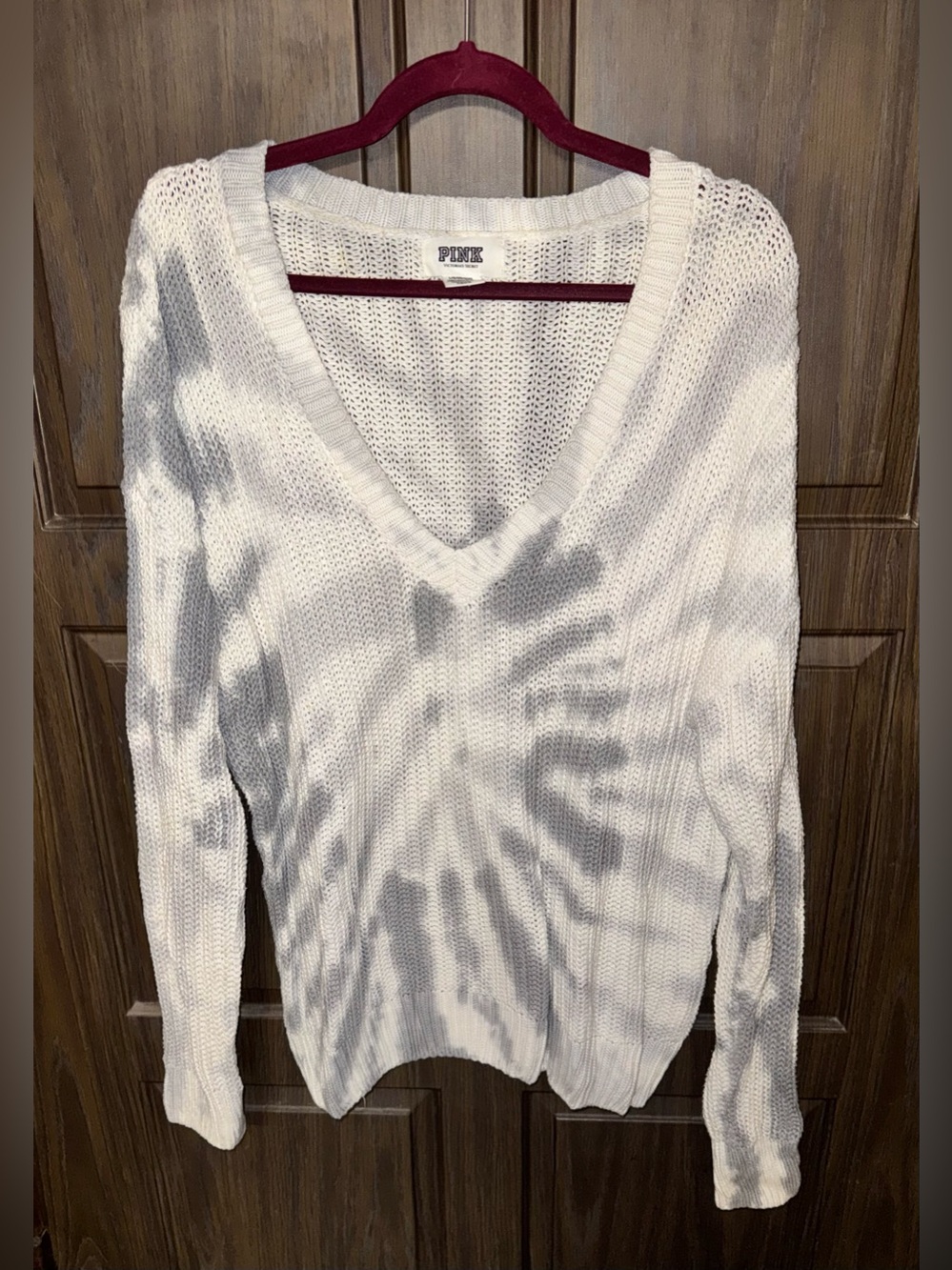 🤍 PINK Victoria’s Secret Tie-Dye V-Neck Sweater – Size Large